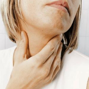 Какие признаки следует учитывать при кашле при заболевании щитовидной железы